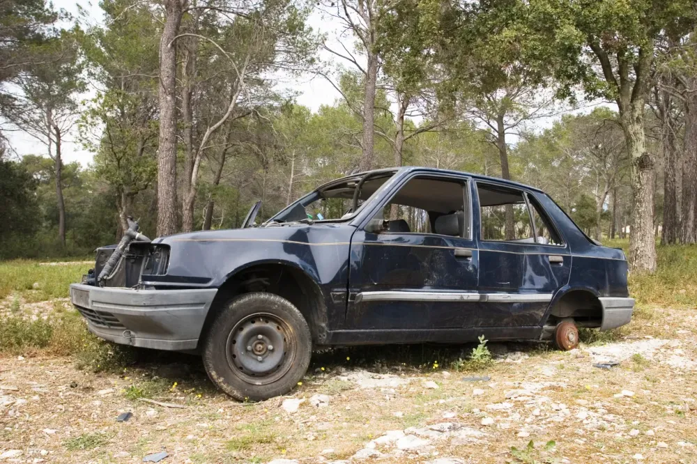 voiture épavewebp